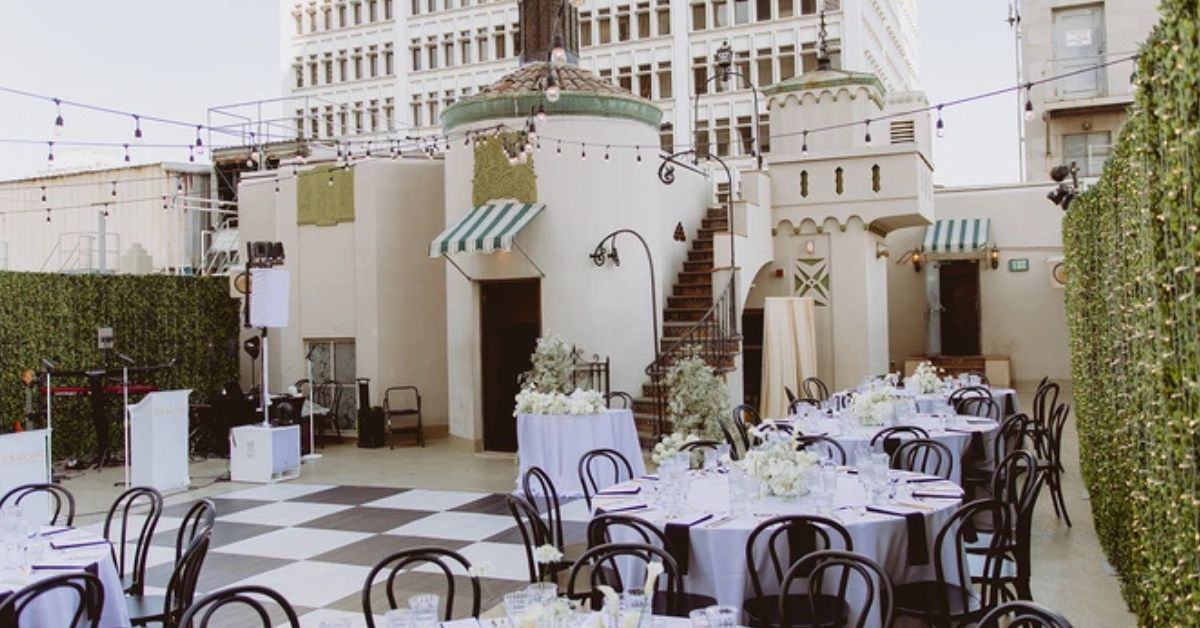 10. The Oviatt Penthouse – Downtown Los Angeles