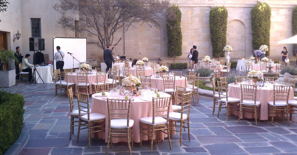 14. Greystone Mansion & Gardens – Beverly Hills