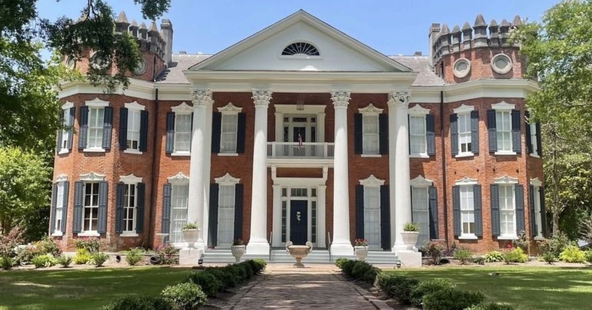 The Walter Place Estate (Holly Springs, Mississippi)